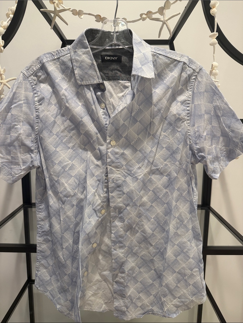 DKNY Light Blue Patterned Short Sleeve Button-Down Shirt